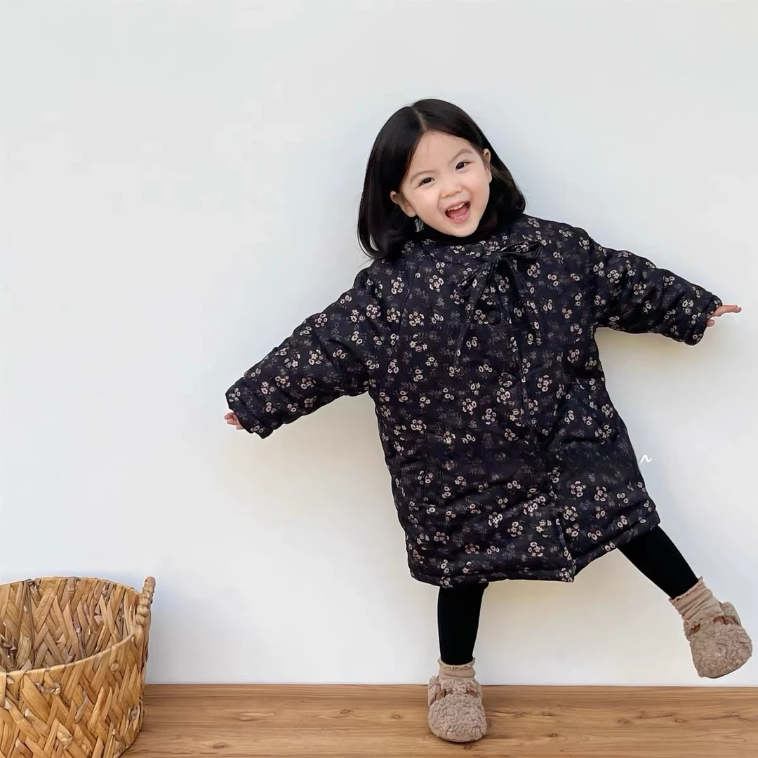 女童复古碎花夹棉外套2025冬季新款韩版女孩森系加厚长款棉服大衣