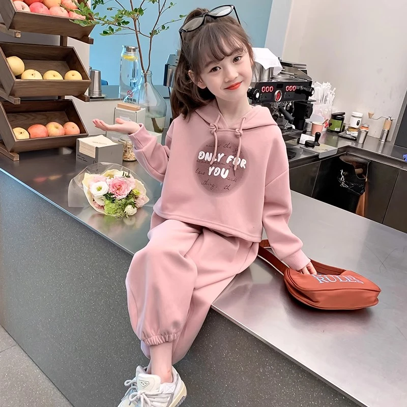 网红女童春秋套装2025新款洋气连帽卫衣中大童女孩春季休闲三件套