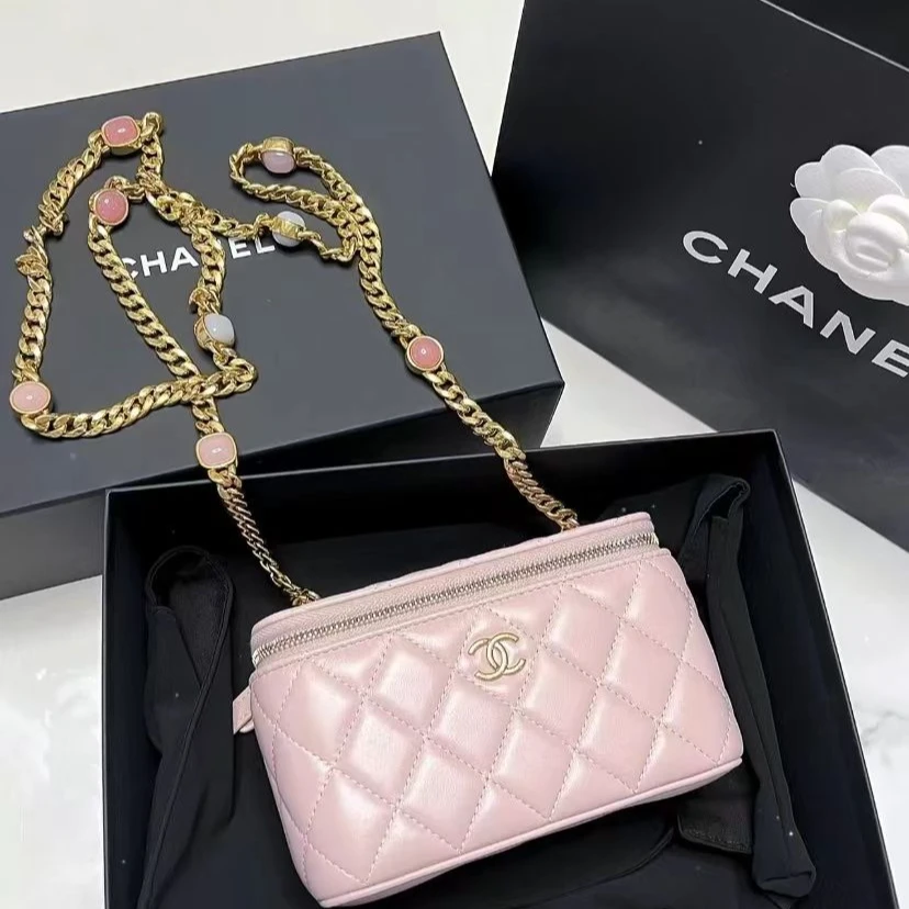 全新未使用 Chanel/香奈儿 4081901 粉色宝石链条长盒子