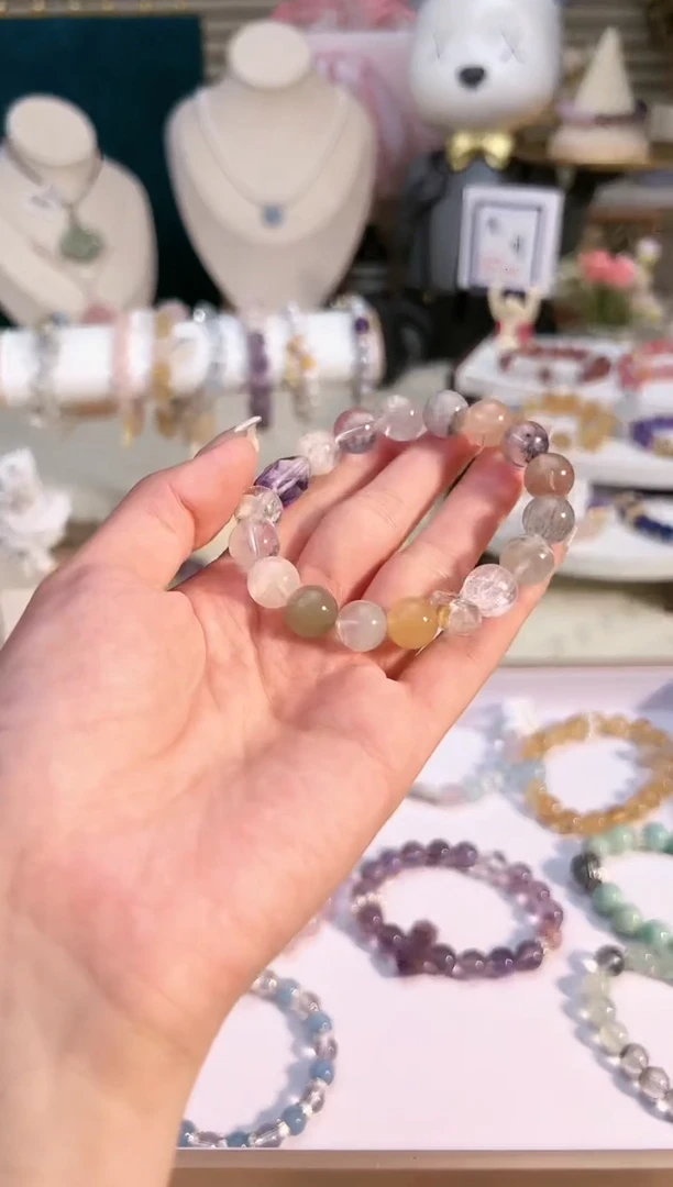【闪购商品】水晶手链未镶嵌颜色微差多样性发货发其一