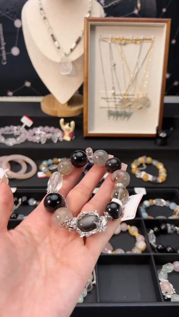 【闪购商品】水晶手链未镶嵌颜色微差多样性发货发其一