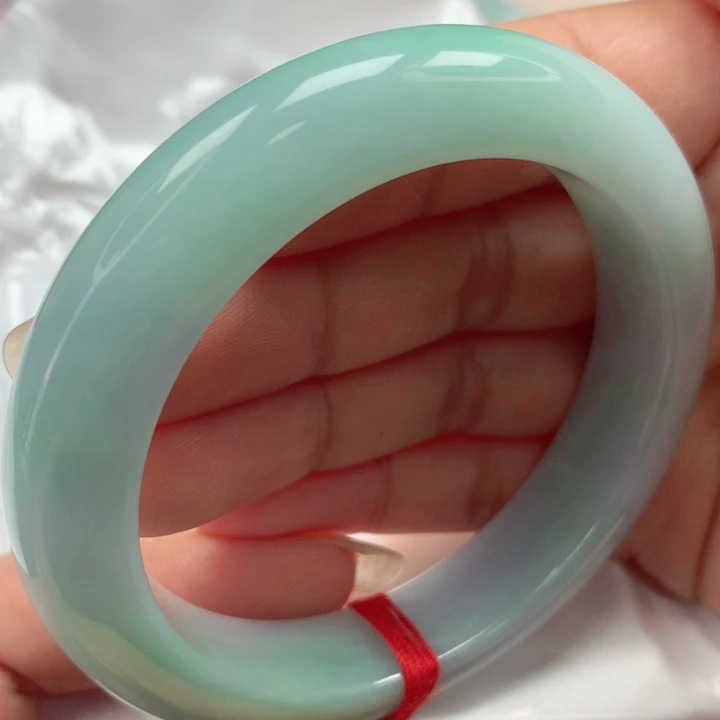 翡翠手镯未镶嵌48号