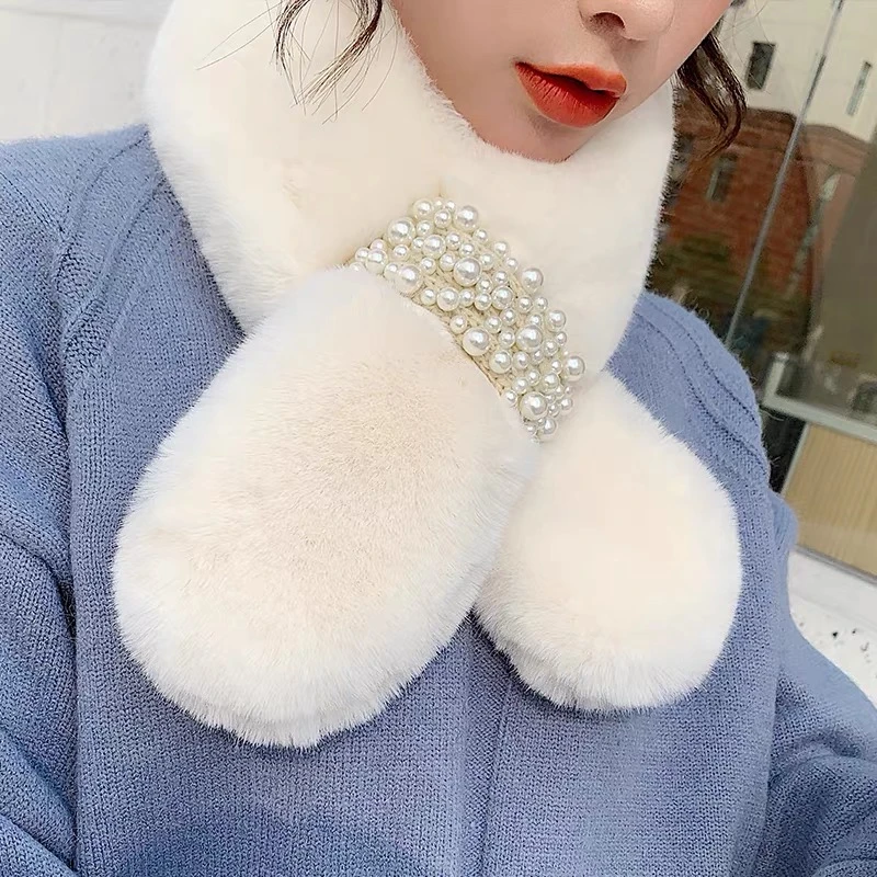 《美人故事》网红冬季保暖厚款纯色毛毛绒百搭时尚围巾