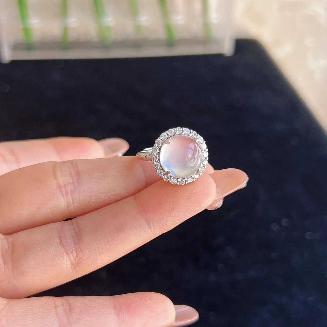 富贵迷人眼的水沫子蛋面戒指小钢炮白净透亮高级感满满好看又百搭