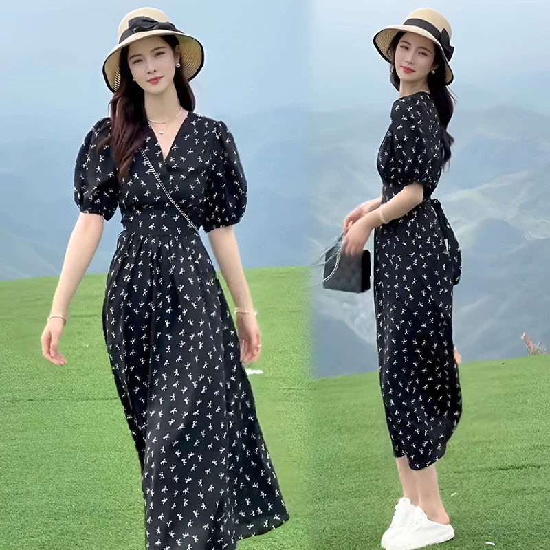 法式气质碎花茶歇连衣裙女2025新款夏季收腰显瘦中长款高级感裙子