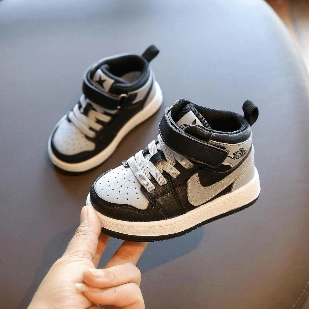 巴拉巴拉宝宝秋冬AJ板鞋儿童鞋子婴儿软底学步鞋幼儿园小童运动鞋