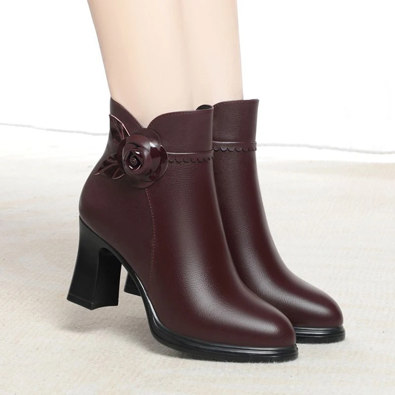 深口时装靴加厚女靴时尚百搭洋气花朵女鞋短筒便捷侧拉链休闲棉靴