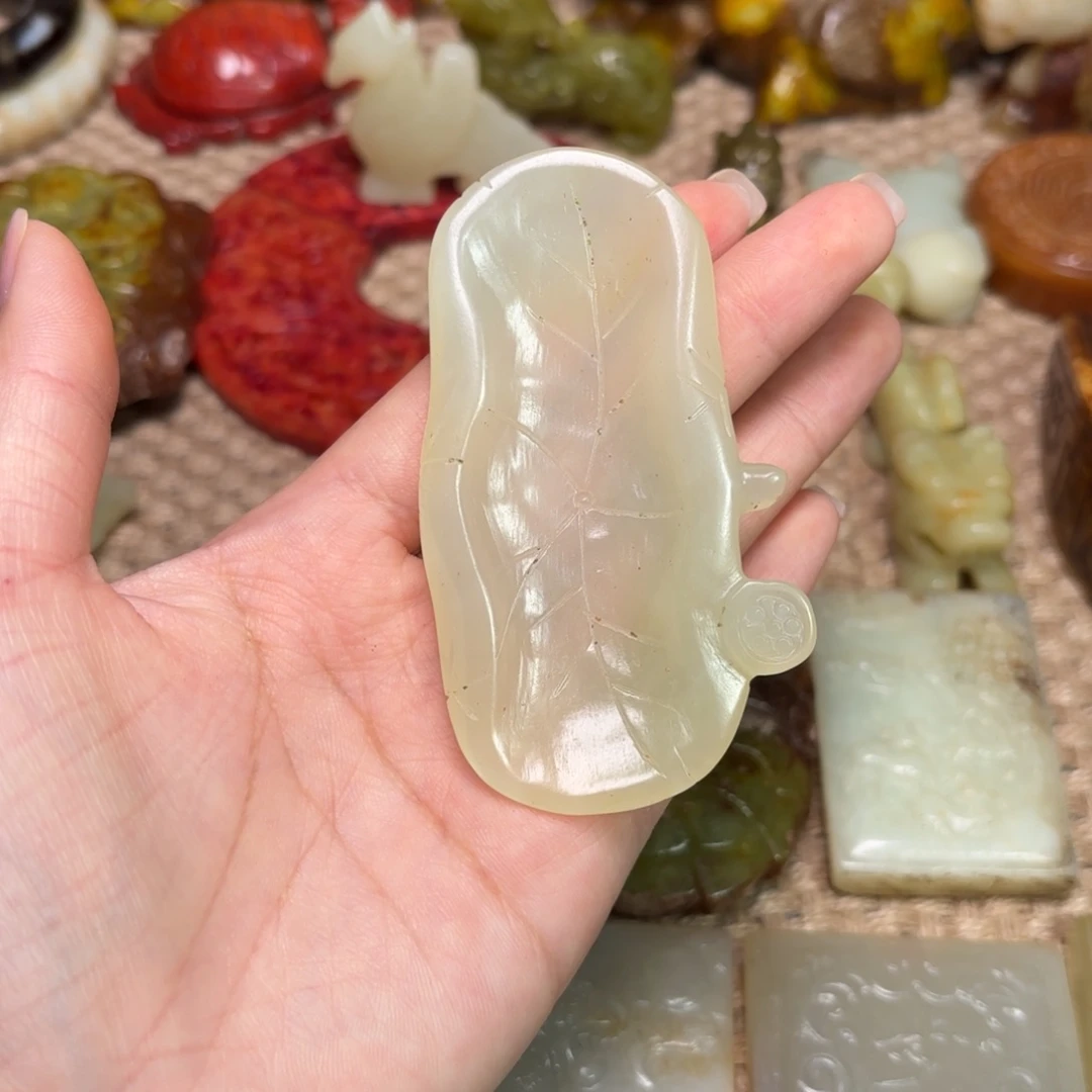 白玉菩提吊坠白玉菩提——白玉菩提