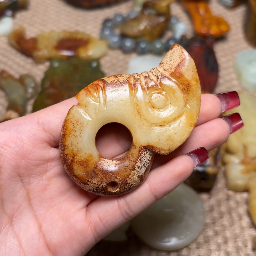 白玉菩提吊坠白玉菩提——白玉菩提