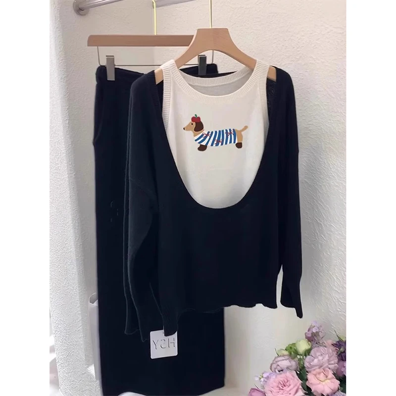 韩系秋季穿搭气质独特毛衣慵懒高级感黑色假两件腊肠狗针织衫女潮