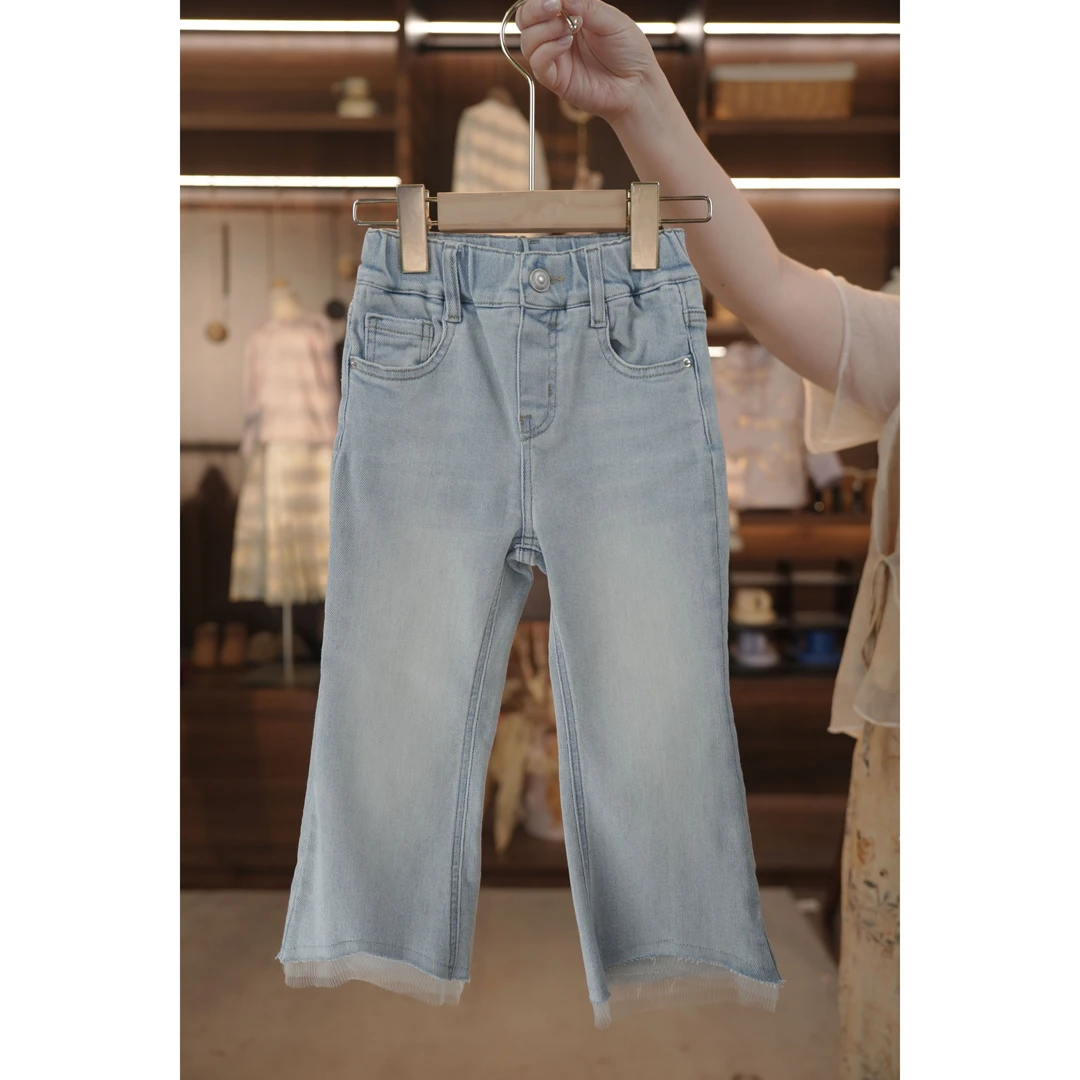 泡芙定制 浅蓝色微喇牛仔裤 春夏时尚洋气女童休闲裤 DY240332