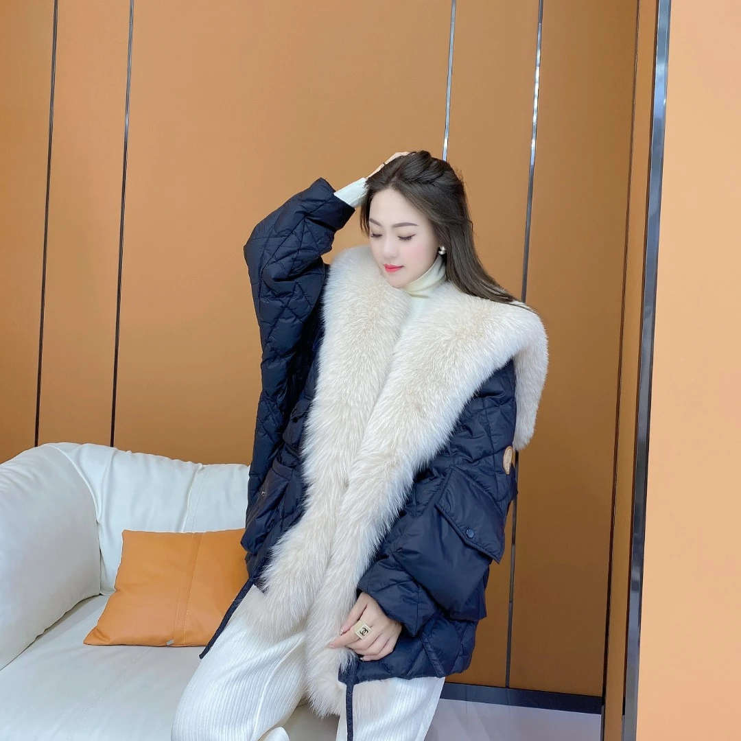 【娜娜定制】小富婆   菱格超大毛领羽绒服FS-0123