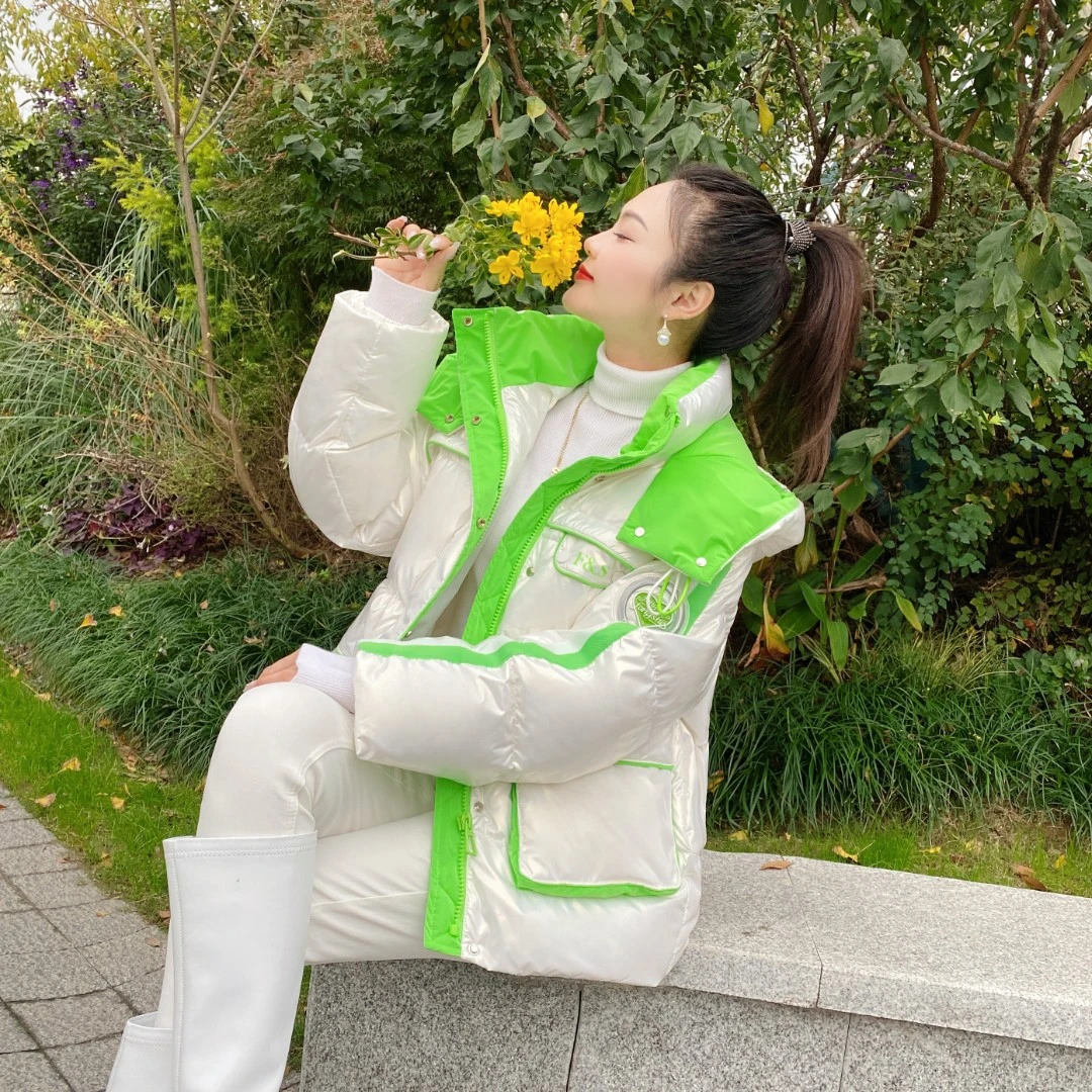 【冬日恋歌】 后背字母连帽贴标大口袋鹅绒服FS-LJ023