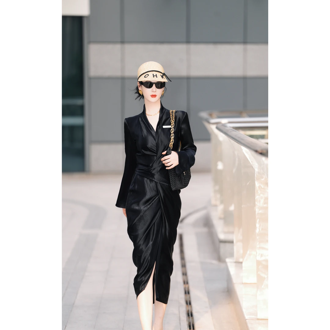 张千万×SofarGofa醋酸连衣裙