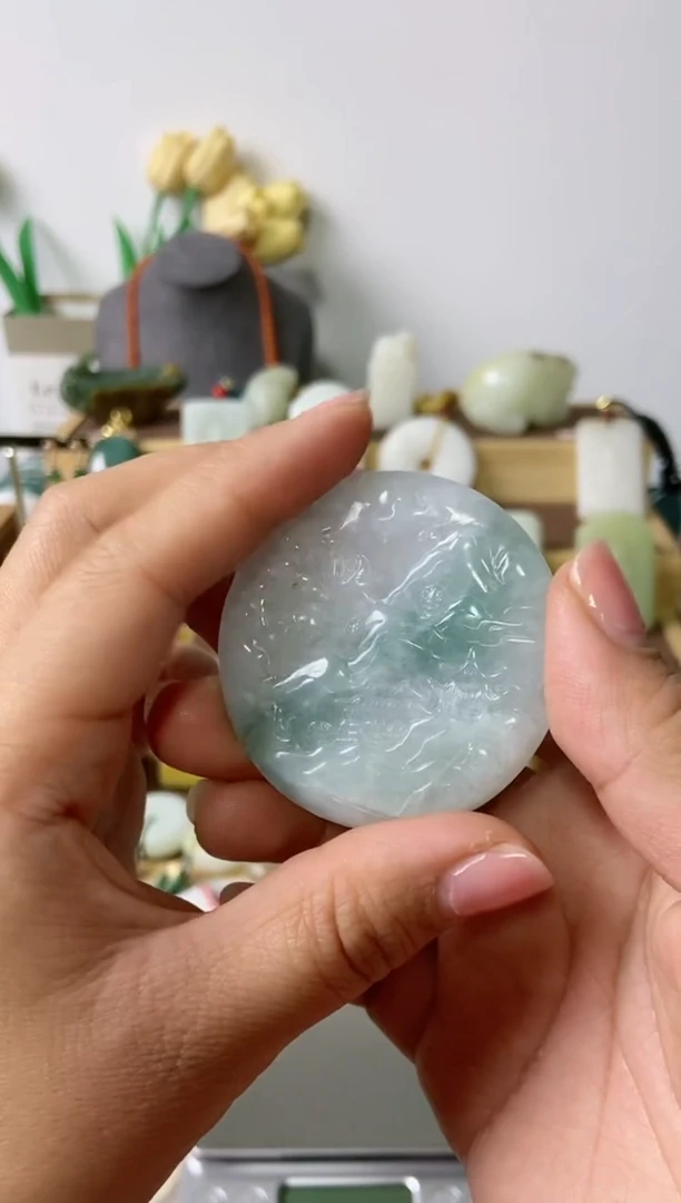 【闪购商品】翡翠颈饰未镶嵌吊坠