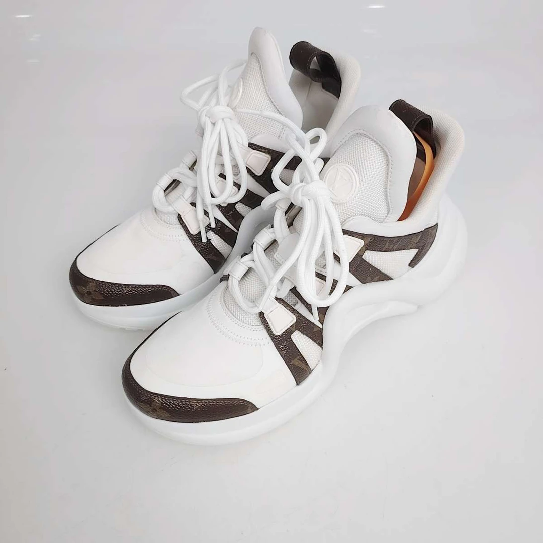 95新 LouisVuitton/路易威登 37.5码/LV 老爹鞋/98新/jm08276