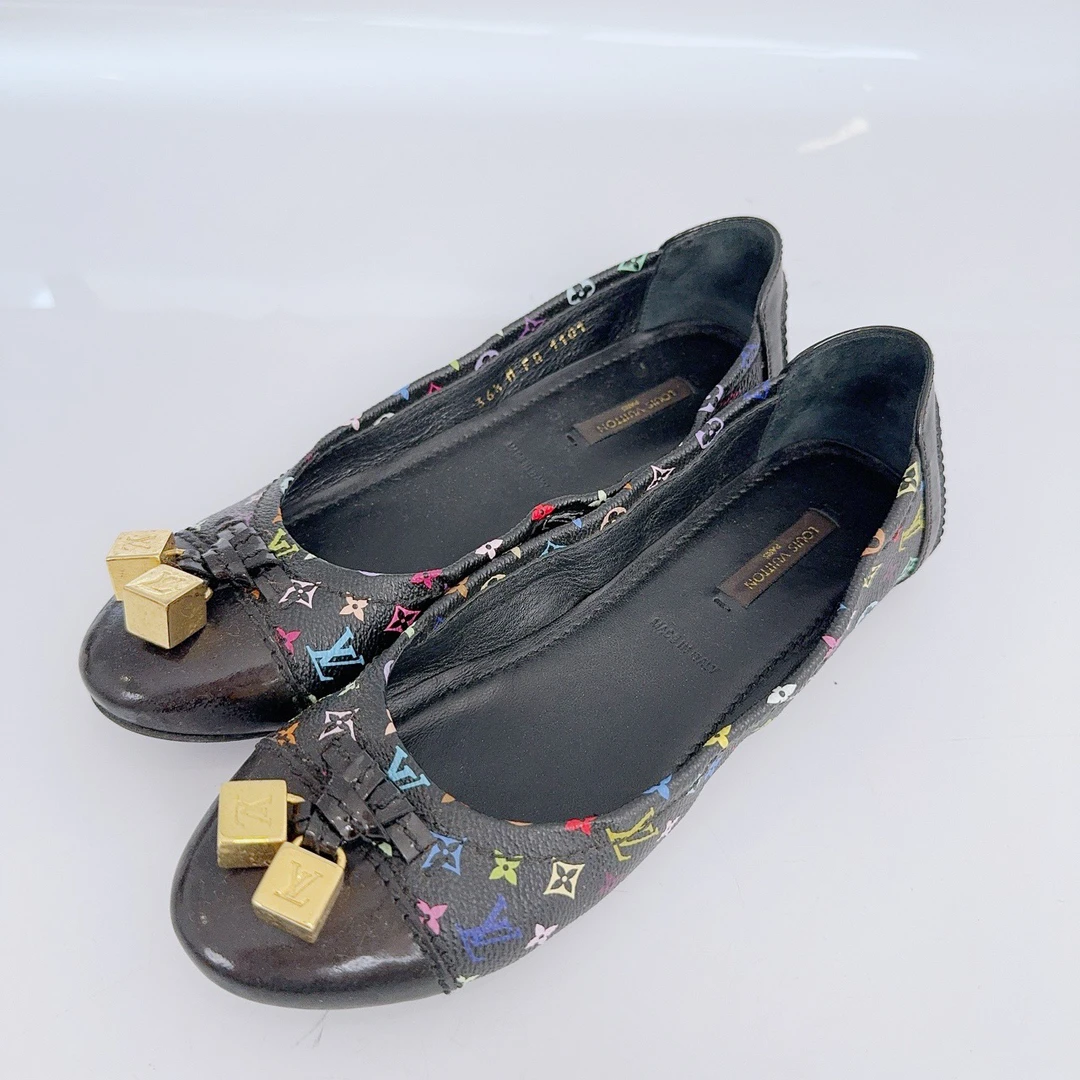 99新 LV 36.5码/LV/路易威登 满印平底鞋/98新/jm08349