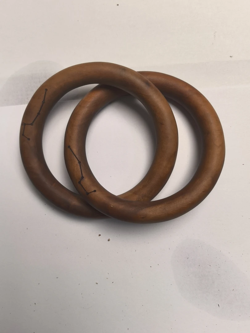 天然枣木乾坤圈。一体成型无拼接。