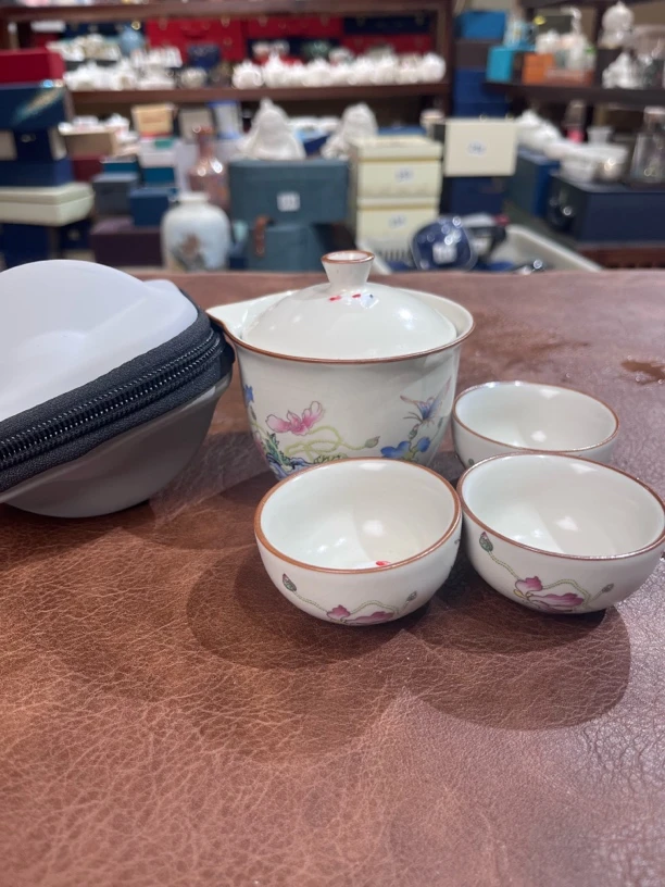 272蝶恋花一壶三杯旅行茶具