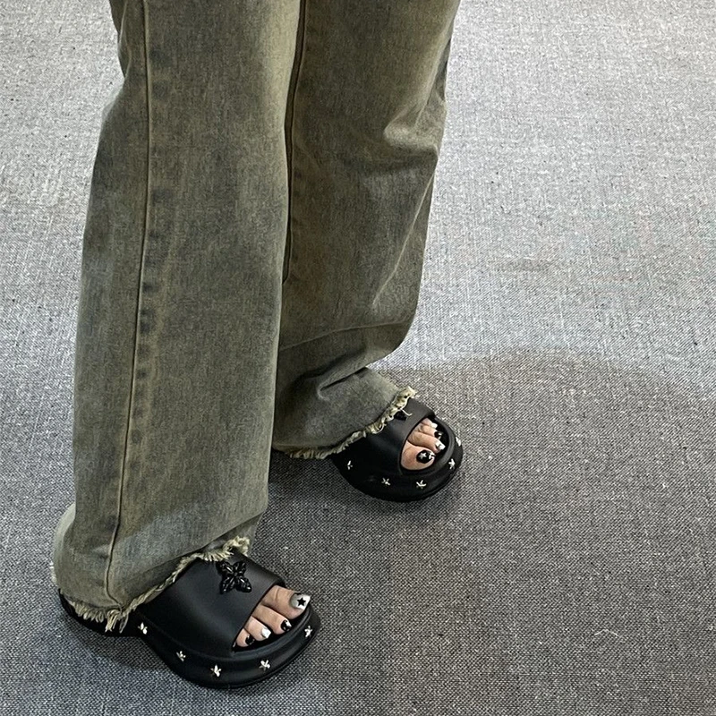 Y2K外穿厚底一字拖鞋女款朋克风5厘米夏天2024百搭外穿夏季凉拖鞋