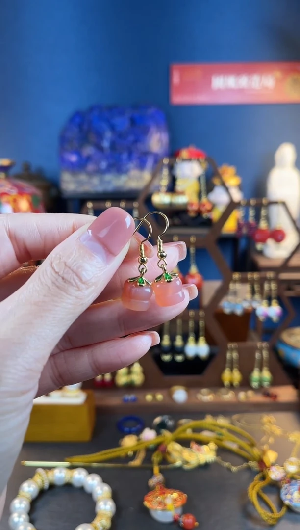 【闪购商品】玛瑙/玉髓耳坠银S925镀金镶嵌114号盐源玛瑙耳钩