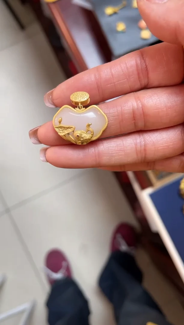 【闪购商品】鲤鱼珐琅景泰蓝吊坠