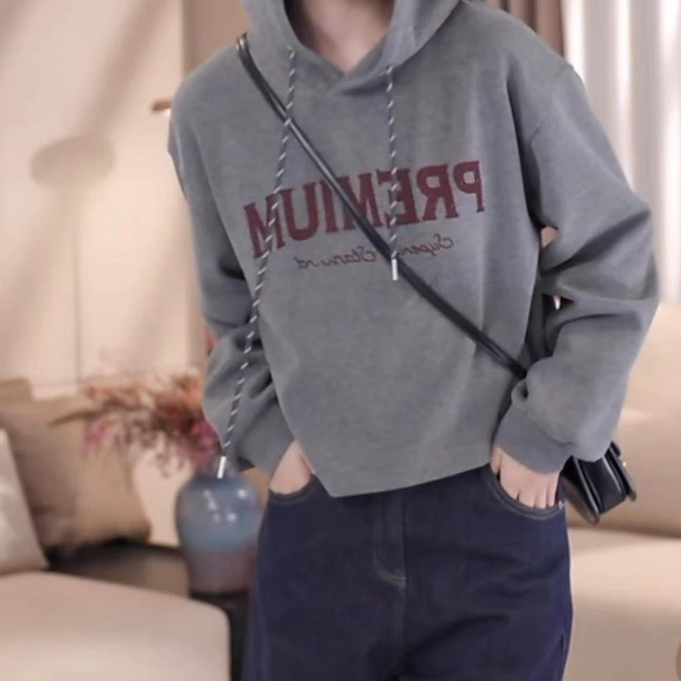 设计感连帽抽绳卫衣女秋季新款时尚美式字母印花洋气百搭长袖上衣