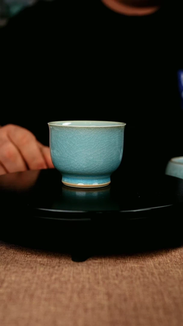 【闪购商品】一级品原矿汝瓷天蓝冰花鱼鳞纹禅定杯