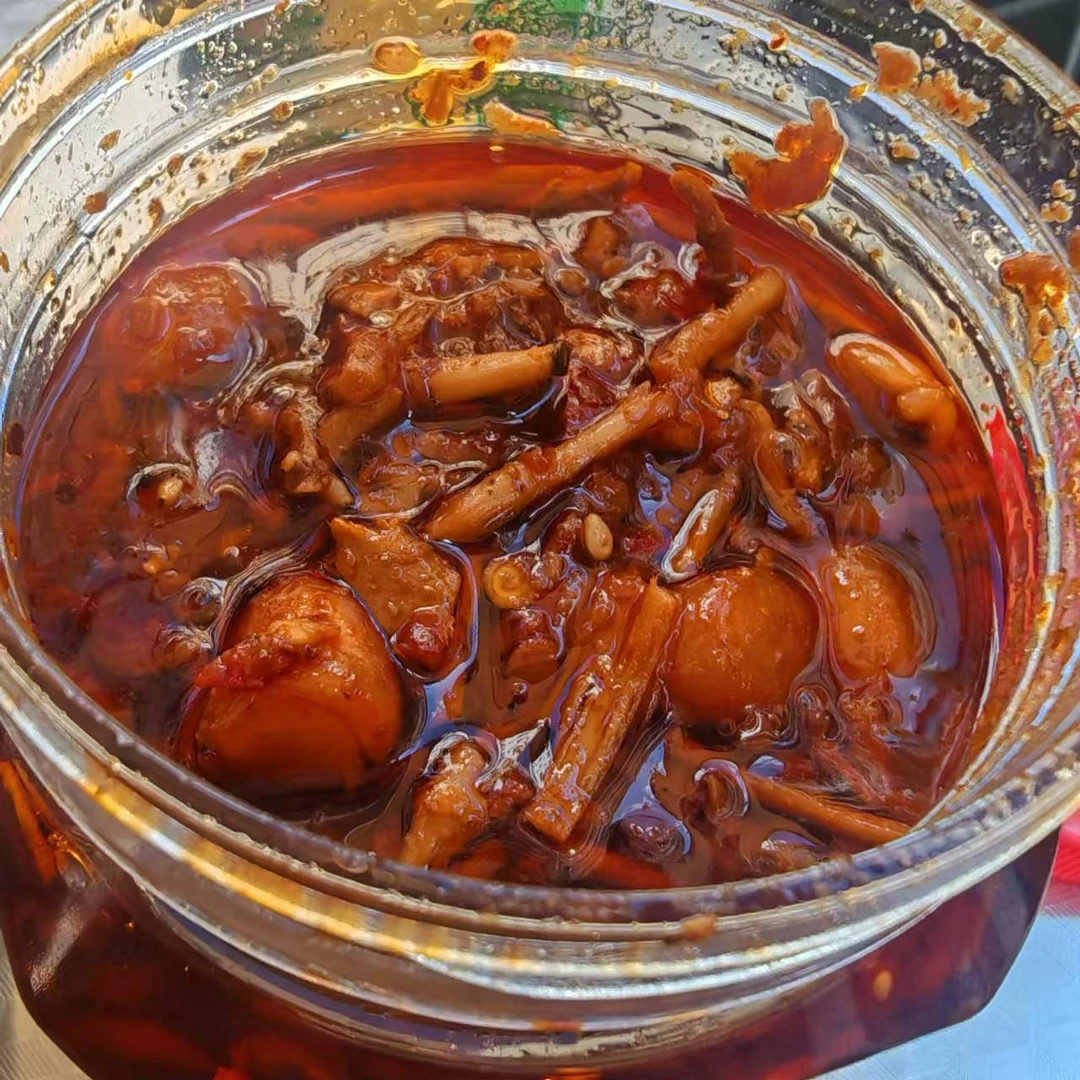 阿红代卖农家节耳根辣酱