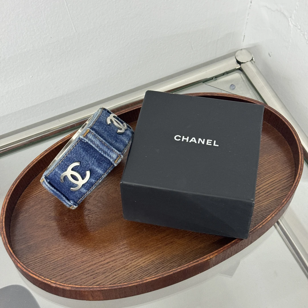 95新 Chanel/香奈儿 藤象/手镯