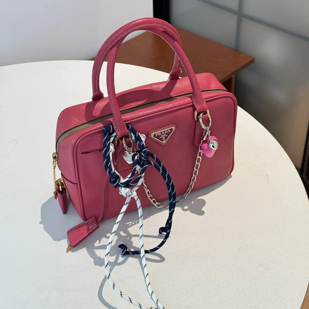 95新 Prada/普拉达 藤象/手提包