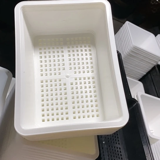 17公分白色育苗盘4个