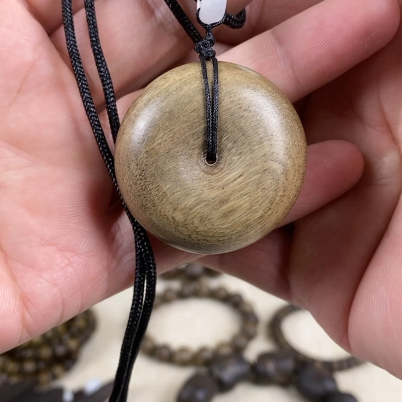 【闪购商品】香木见面礼越南芽庄平安扣