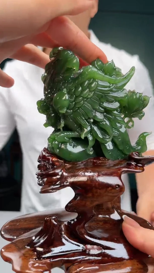 【闪购商品】和田玉颈饰未镶嵌摆件