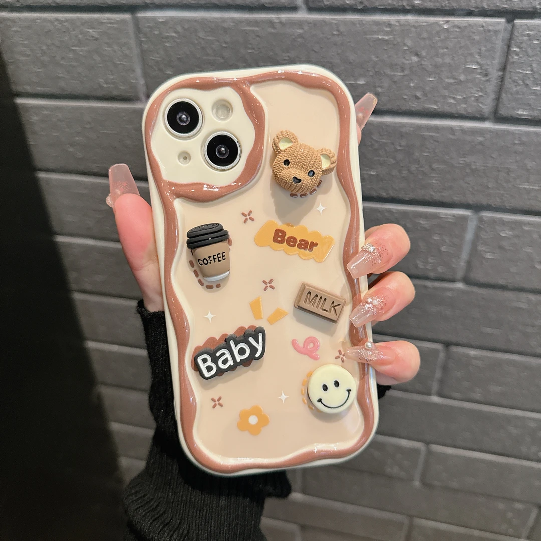 小熊咖啡可爱曲边纹苹果15手机壳（华为oppo小米vivo）mate60软硅胶