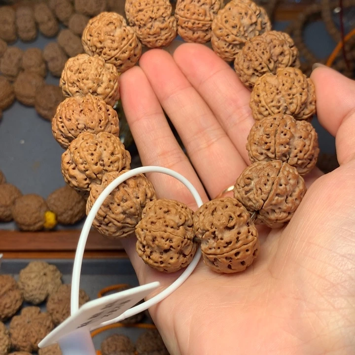 金刚菩提手串六瓣23尺寸
