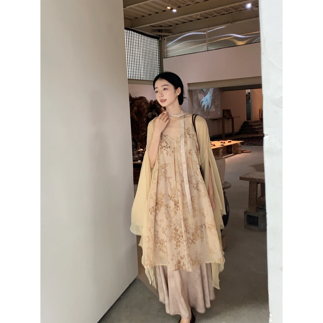 青青&甜味乔巴《微光萤火》新中式蝉翼双层连衣裙气质汉元素大裙摆