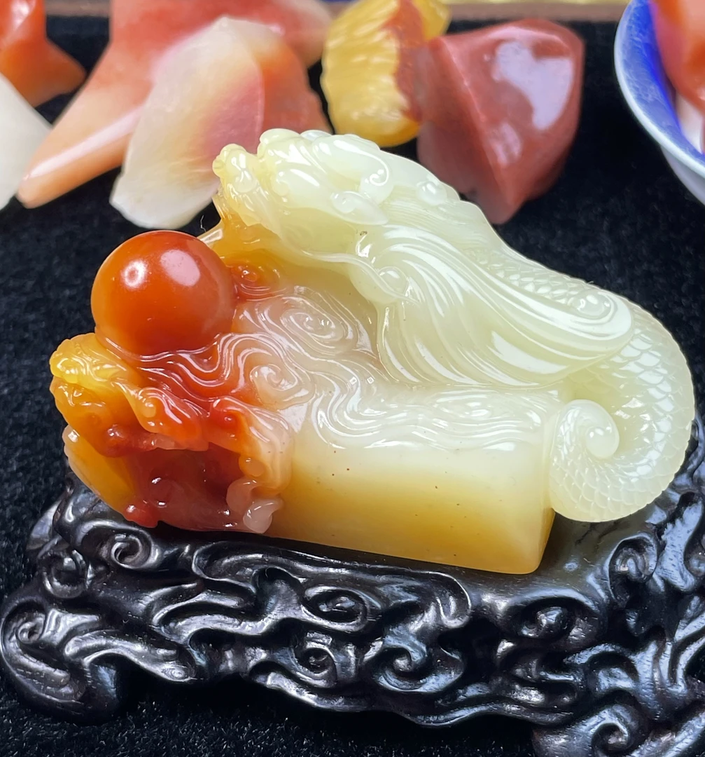 寿山三彩结晶芙蓉苍龙教子