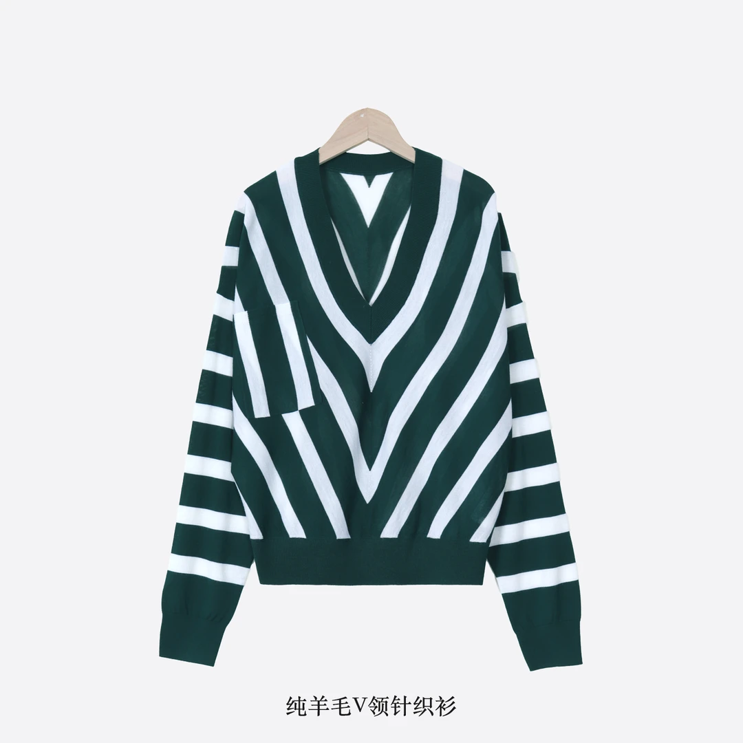 [纯羊毛!外贸福利]条纹拼接V领百搭宽松洋气套头针织打底衫-PZ243