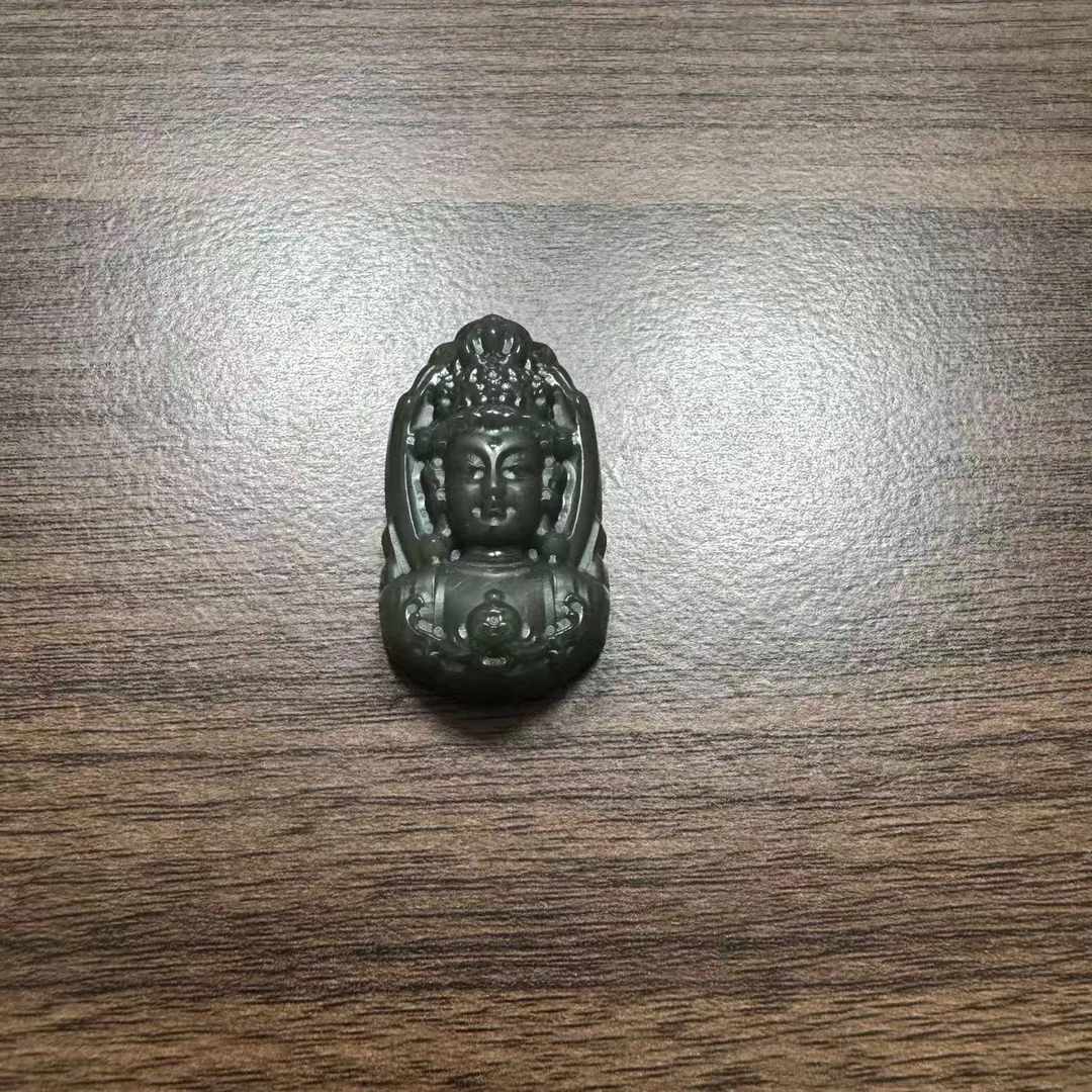 天然和田玉老料精雕观音佛首吊坠油润细糯