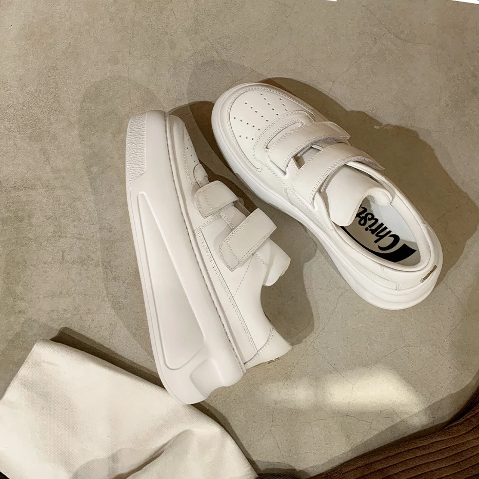 苏茵茵魔术贴板鞋女爆款小白鞋厚底增高百搭运动休闲鞋E4316301