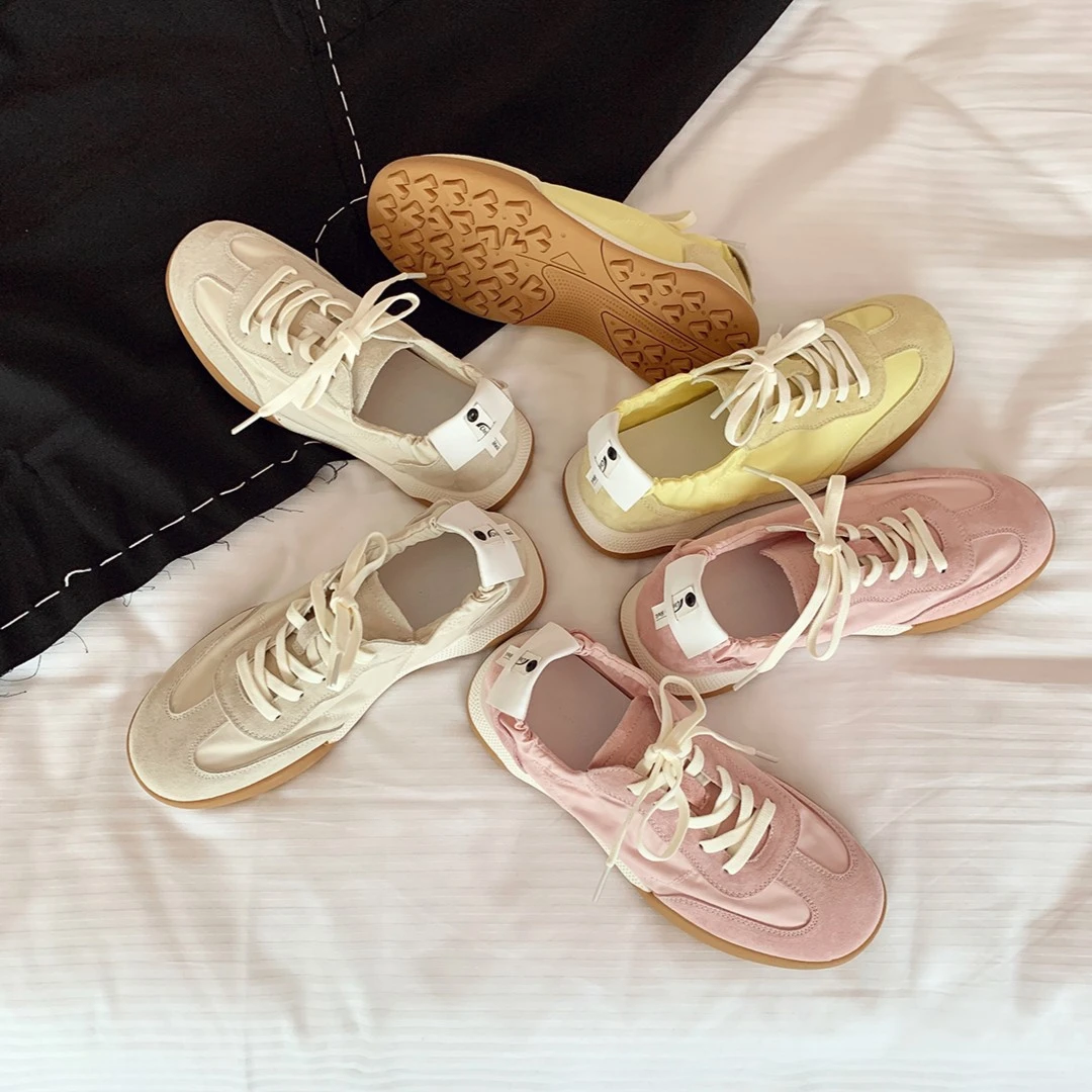 【苏茵茵】软糯糯~复古橡筋弹力休闲运动德训鞋E3203043