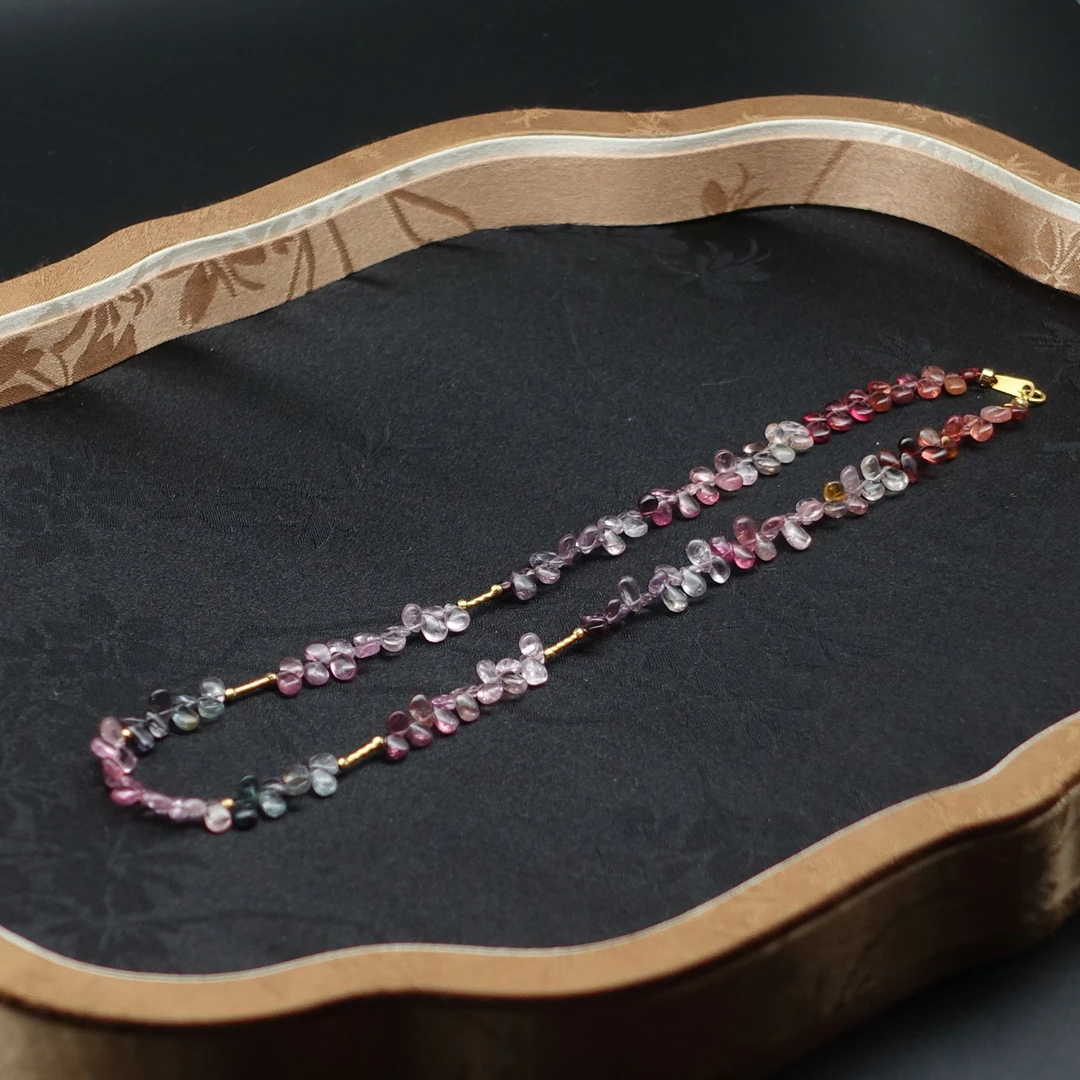 JUSTARRY【晚夏秋】18k金天然彩色花瓣尖晶石项链（定位扣非18k金）