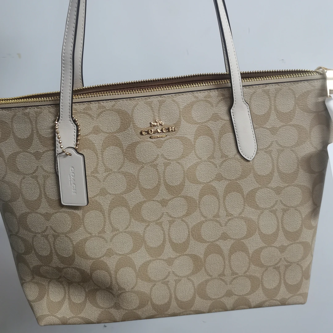 95新  严堇/COACH/95新/EY04253