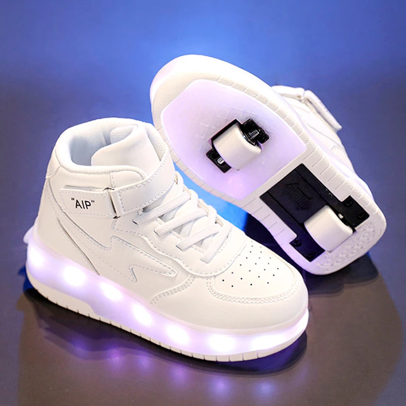 乔丹暴走鞋女童秋季2023新款网红男童儿童闪灯中大童溜冰滑轮鞋学