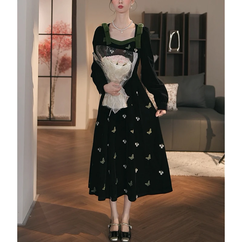 乔琪拉-【庄周梦蝶】新款轻奢刺绣拼接收腰显瘦丝绒连衣裙-3N643Q