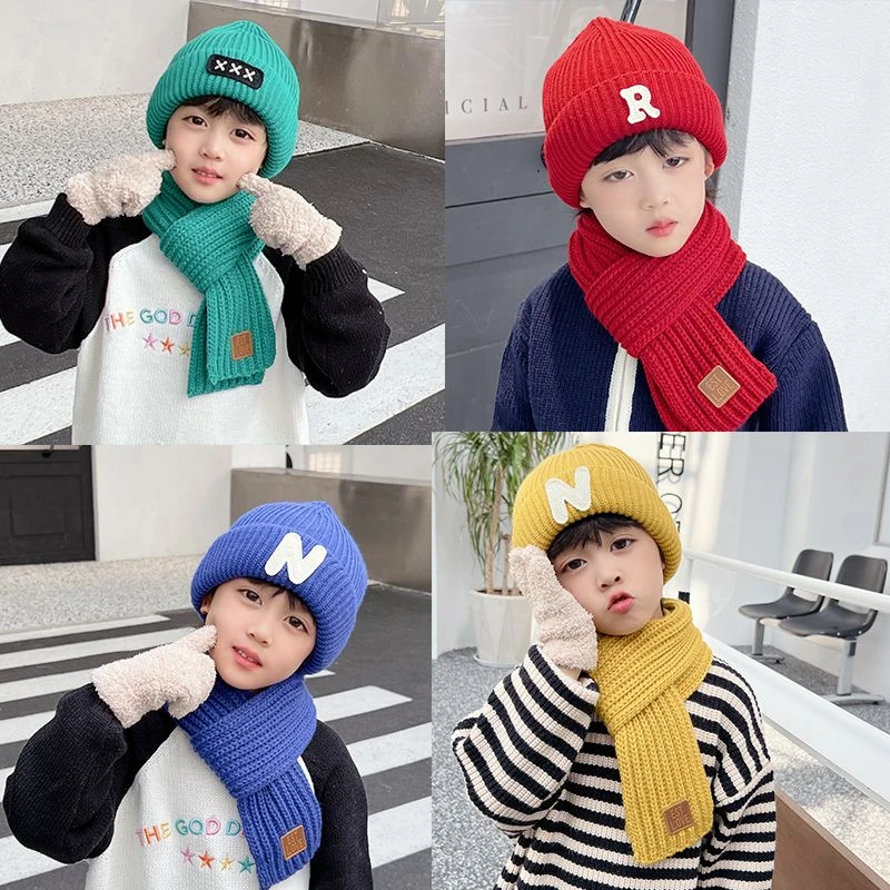 2023秋冬新款儿童帽子个性字母加厚保暖手套5-12岁冬季防寒三件套