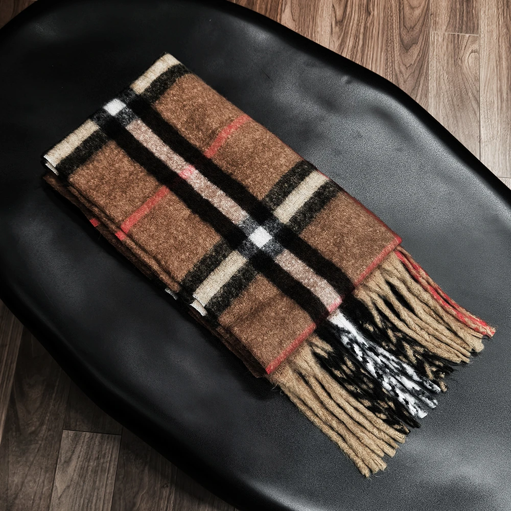 【Lin's concept】BR系列经典款格纹针围巾DL2404448