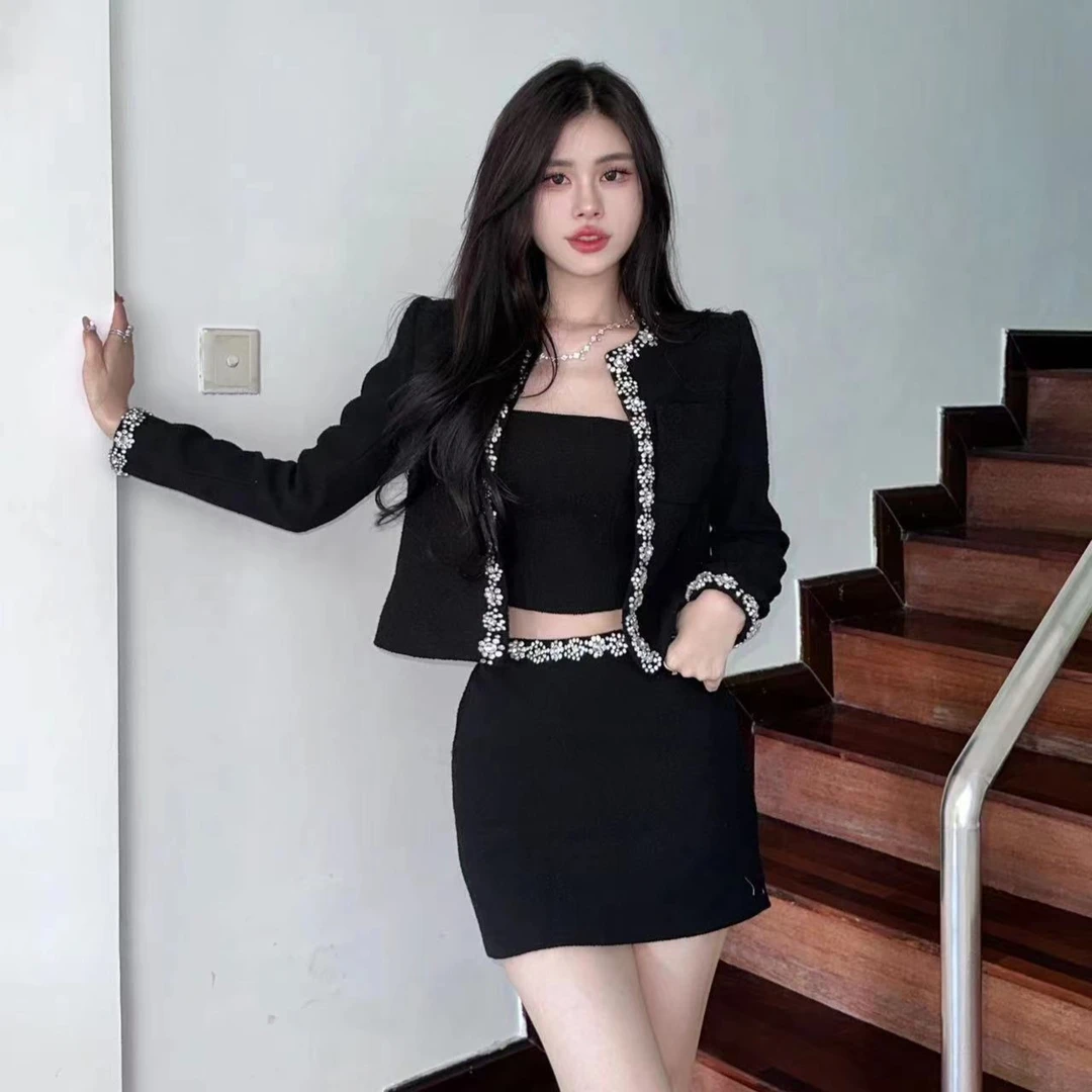 【珍珠女郎】小众设计2024新款小香风轻奢名媛气质重工钉珠套装6926