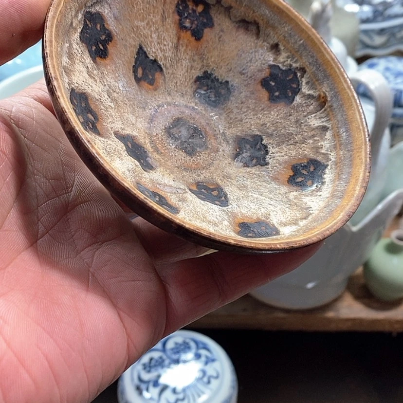 【闪购商品】骨瓷摆件纵**荒